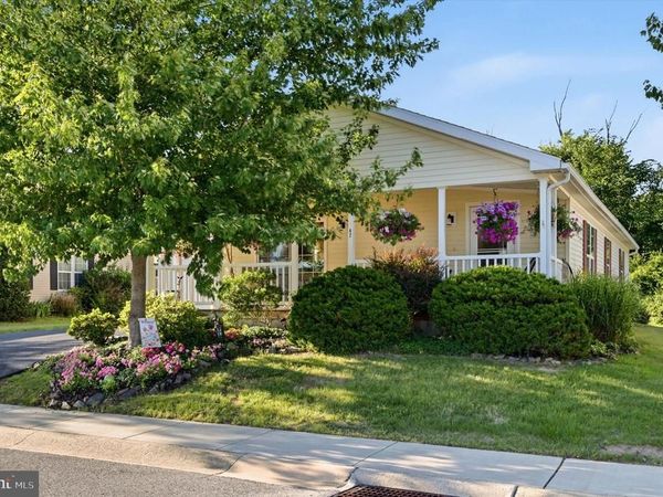 42 RANDOM ROAD, DOUGLASSVILLE, PA 19518