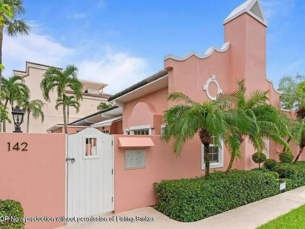 142 Peruvian Avenue, Unit 102, Palm Beach, FL 33480
