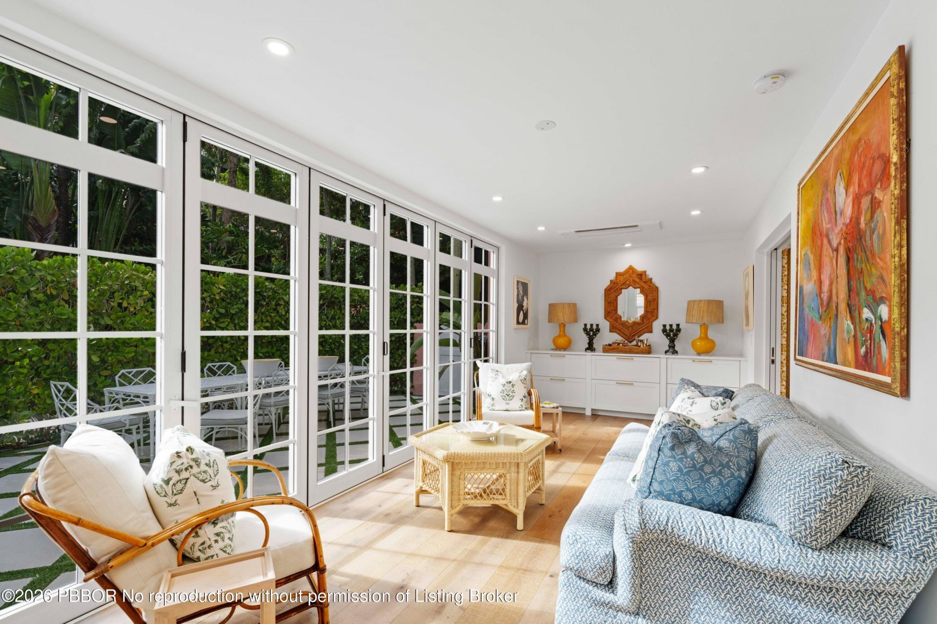 142 Peruvian Avenue, Unit 102, Palm Beach, FL 33480 Photo