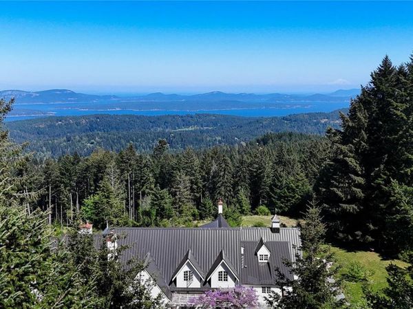 377 Seymour Hts , Salt Spring, BC V8K 2B6