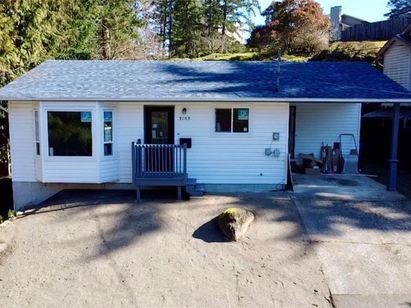 3193 King Richard Dr , Nanaimo, BC V9T 4A1