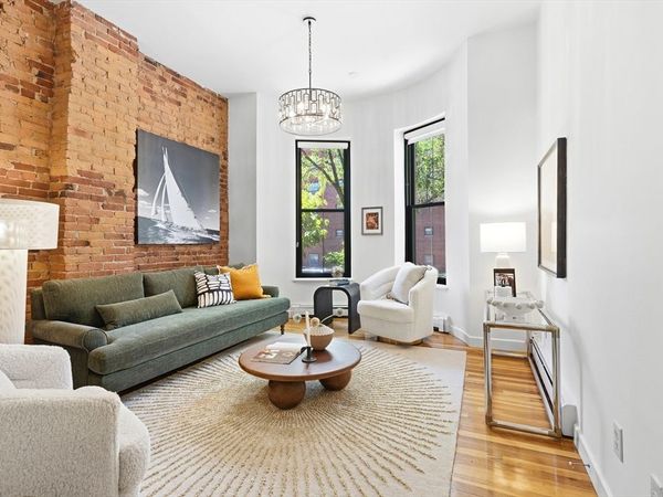 370 Columbus, Unit 2, Boston, MA 02116