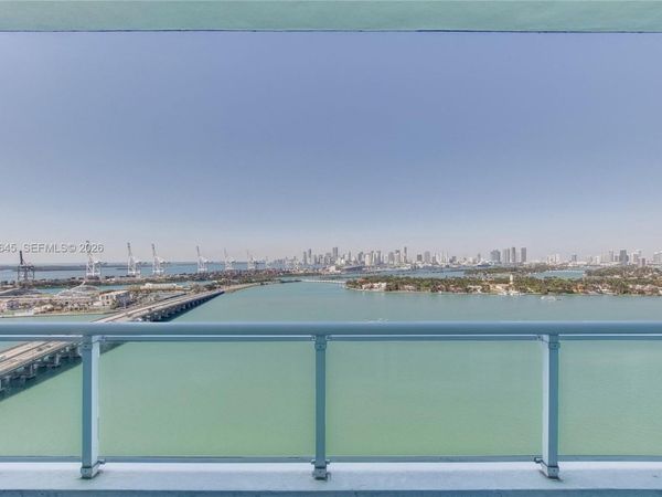 540 West Ave , Unit 2112, Miami Beach, FL 33139