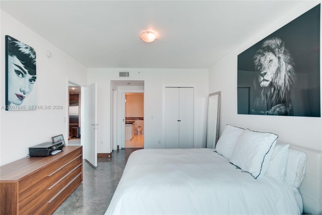 540 West Ave, Unit 2112, Miami Beach, FL 33139 Photo