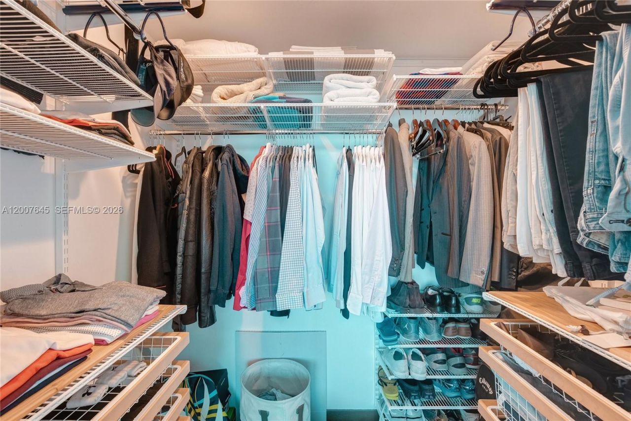 540 West Ave, Unit 2112, Miami Beach, FL 33139 Photo