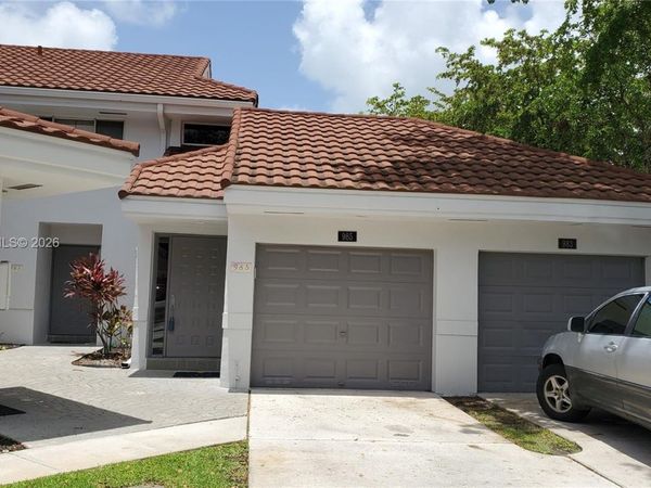 Unit 112, Plantation, FL 33324