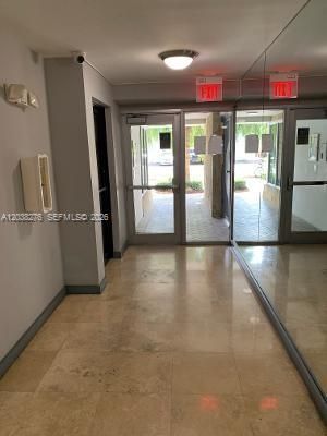 1605 Bay Rd , Unit 308, Miami Beach, FL 33139 Photo