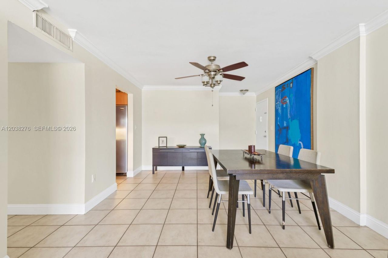 1605 Bay Rd , Unit 308, Miami Beach, FL 33139 Photo
