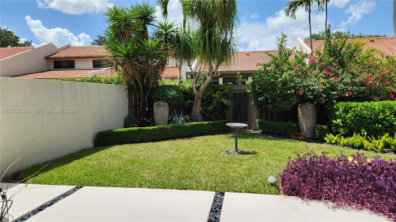 11425 SW 87th Ter, Miami, FL 33173 Photo