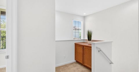 114 Barnhill Dr, Folsom, CA 95630 Photo