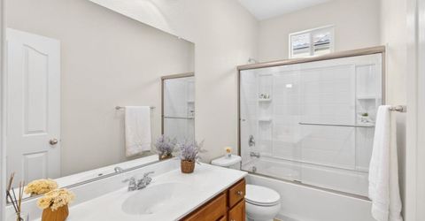 114 Barnhill Dr, Folsom, CA 95630 Photo