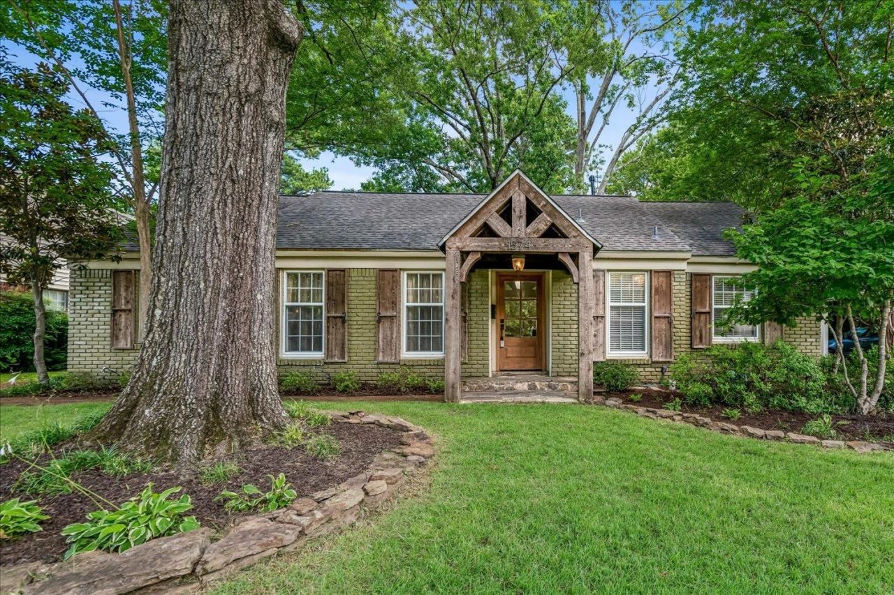 1574 Sterling Dr, Memphis, TN 38119 Main Photo