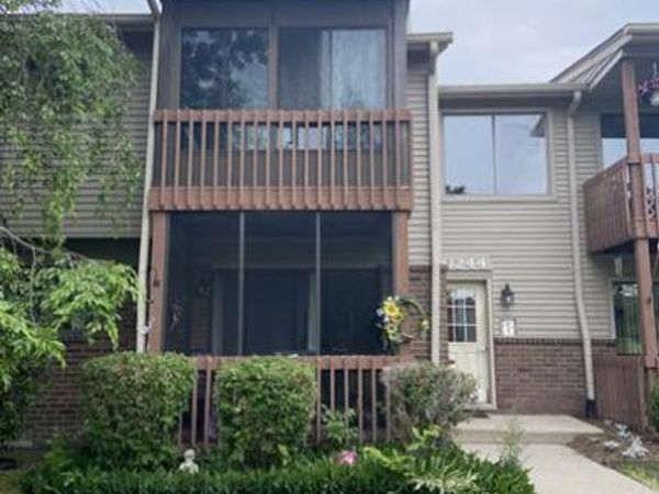 10244 NANCYS Boulevard, Grosse Ile Twp, MI 48138