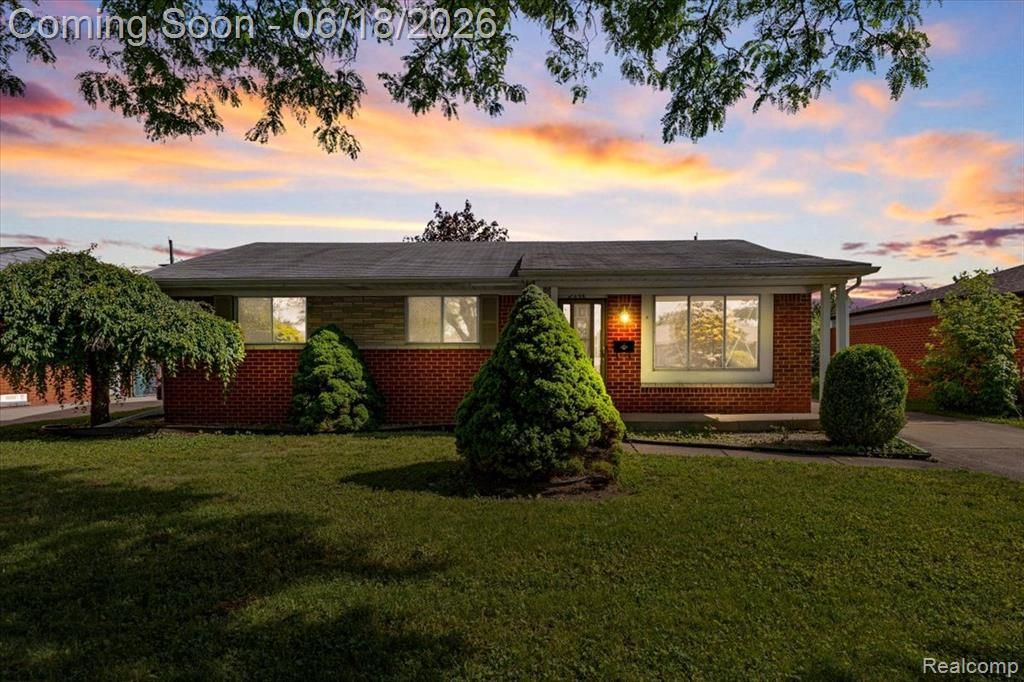 2638 Athena Drive, Troy, MI 48083 Main Photo