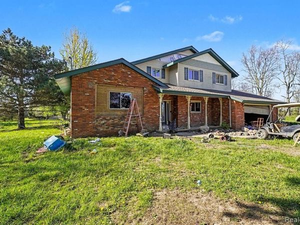 7255 Lahring Road , Argentine Twp, MI 48436