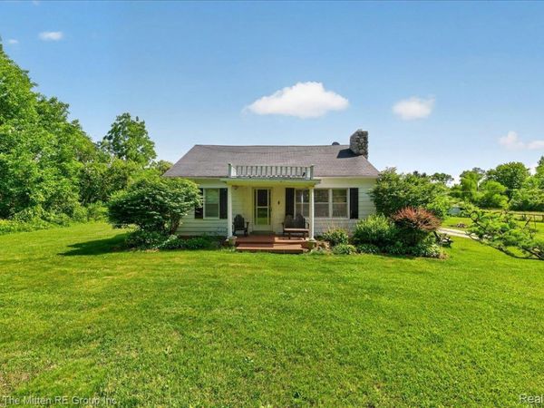 6390 Brookville Road, Salem Township, Mi 48178