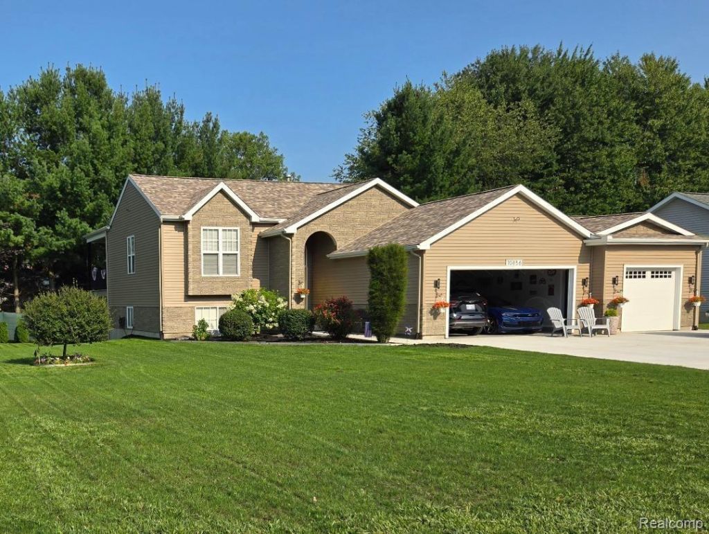 10856 Skylane Court, Allendale Township, Mi 49401 Main Photo