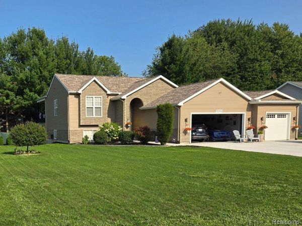 10856 Skylane Court, Allendale Township, Mi 49401