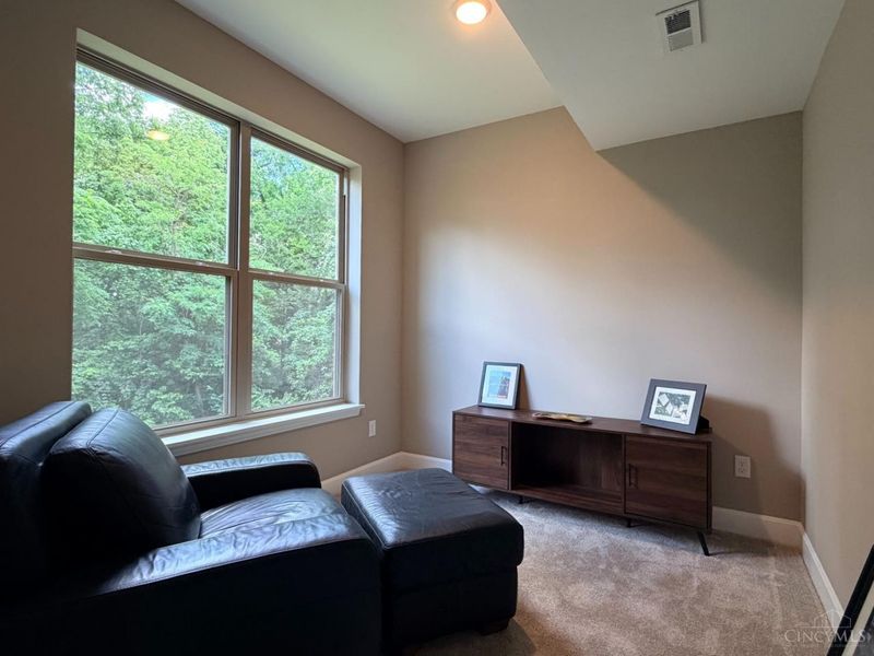 381 Cityscape West Drive, Cincinnati, OH 45205 Photo 20