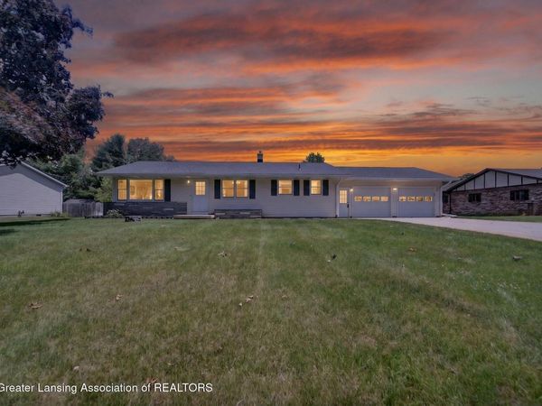 7815 Dawn Drive, Portland, MI 48875