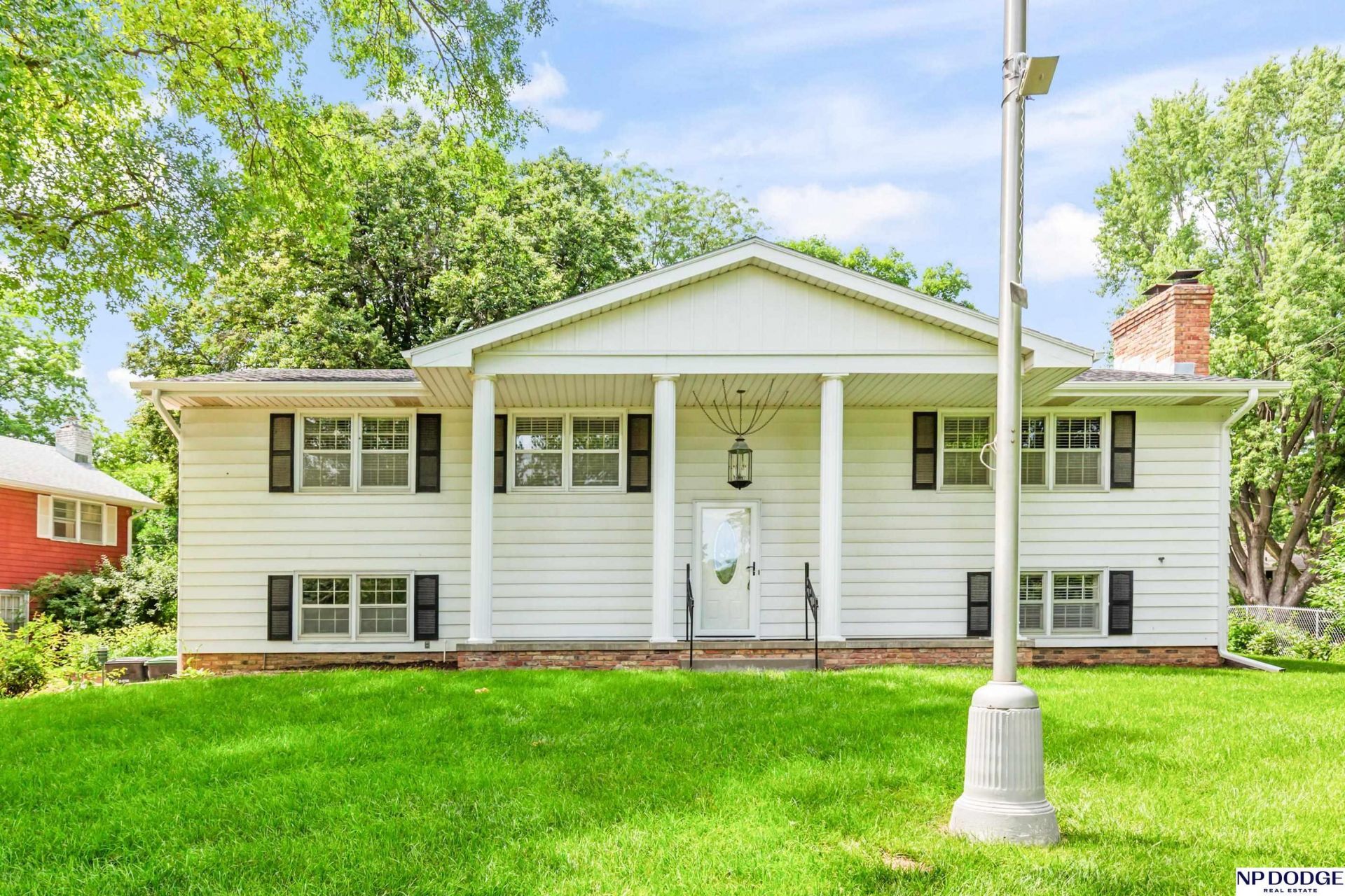 11510 Farnam Street, Omaha, NE 68154