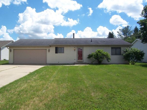 2715 N Robinson Dr. Drive, Beloit, WI 53511