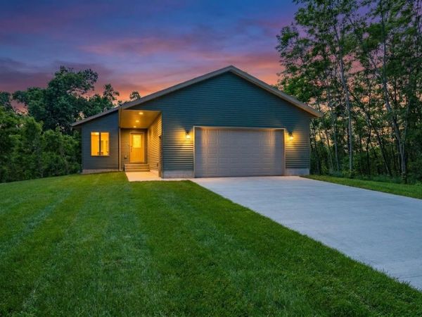 519 Oak Grove Drive, Necedah, WI 54646
