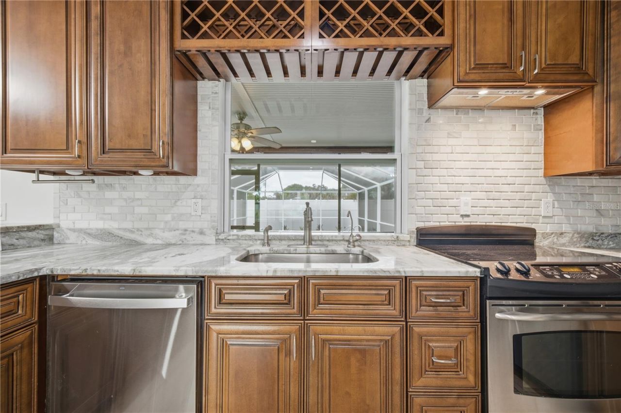 1964 Par Place, Sarasota, FL 34240 Photo