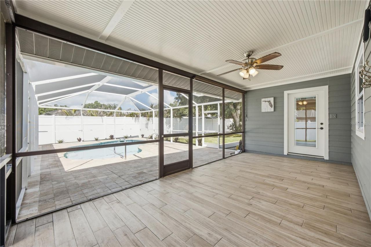 1964 Par Place, Sarasota, FL 34240 Photo