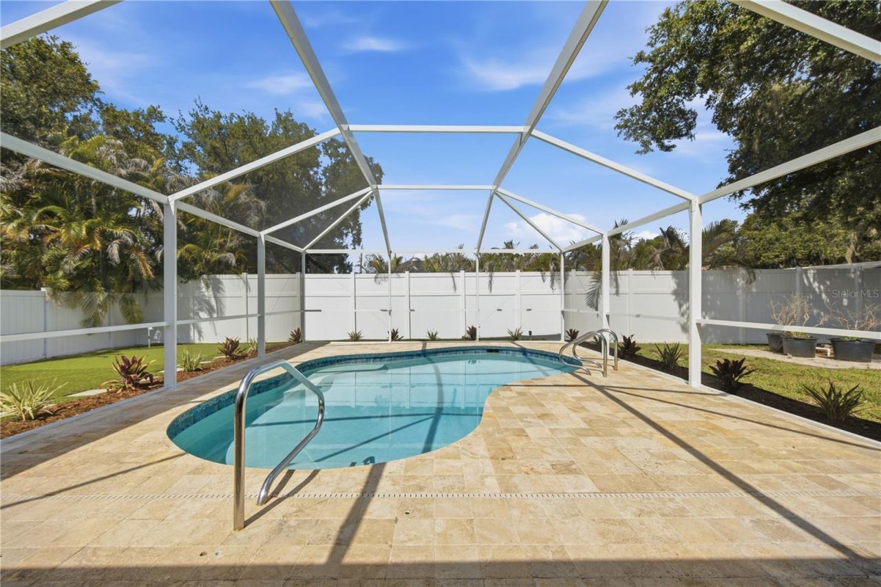 1964 Par Place, Sarasota, FL 34240 Photo