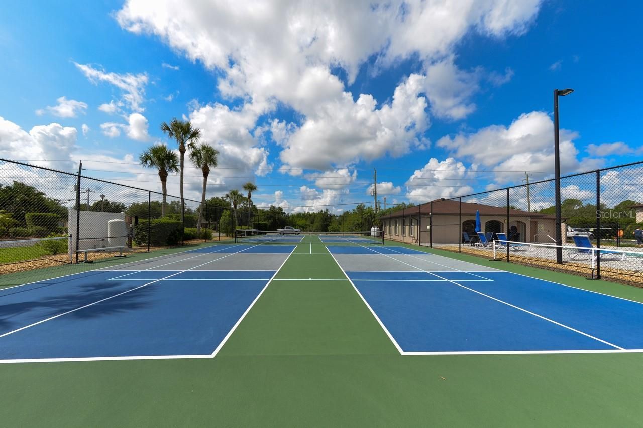 25100 Sandhill Boulevard, Unit J-201, Punta Gorda, FL 33983 Photo