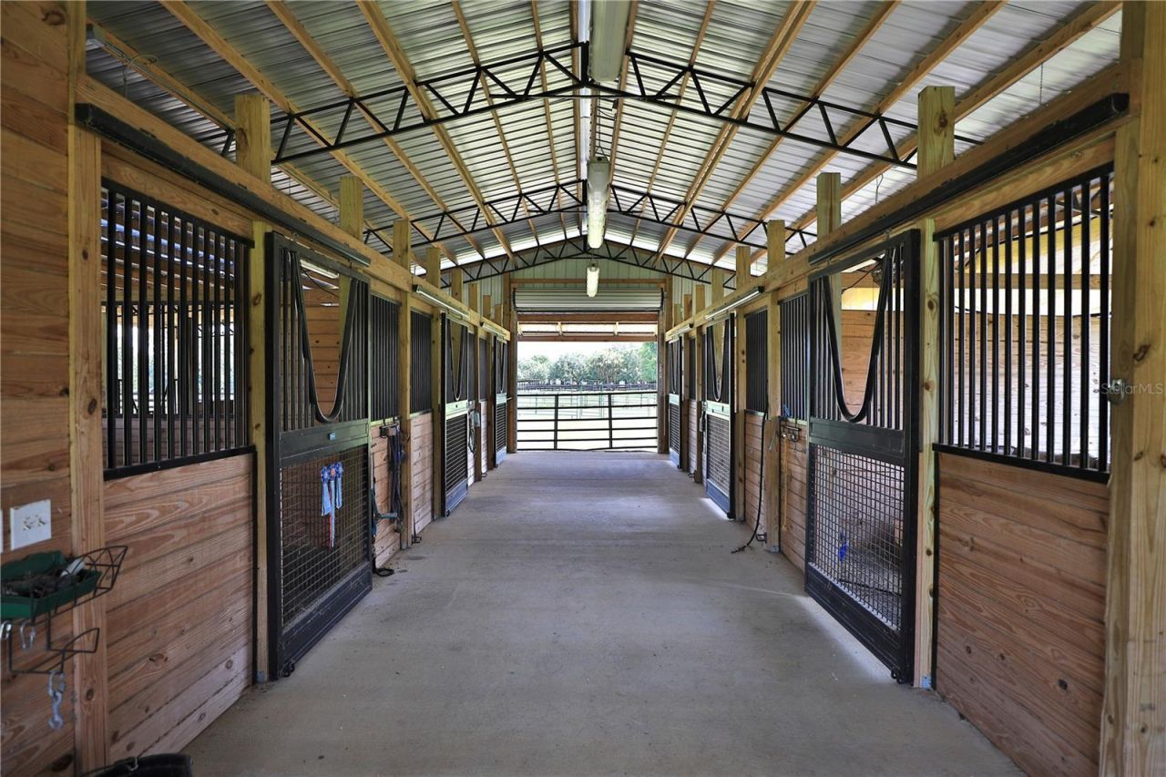 16421 W Highway 326, Morriston, FL 32668 Photo