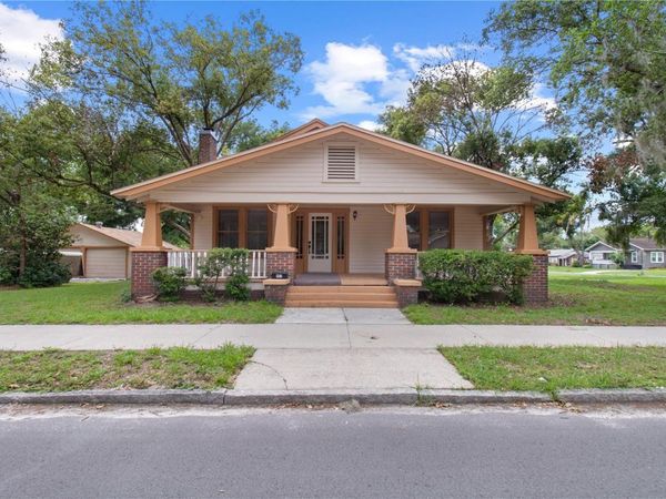 907 N CLARK STREET , PLANT CITY, FL 33563