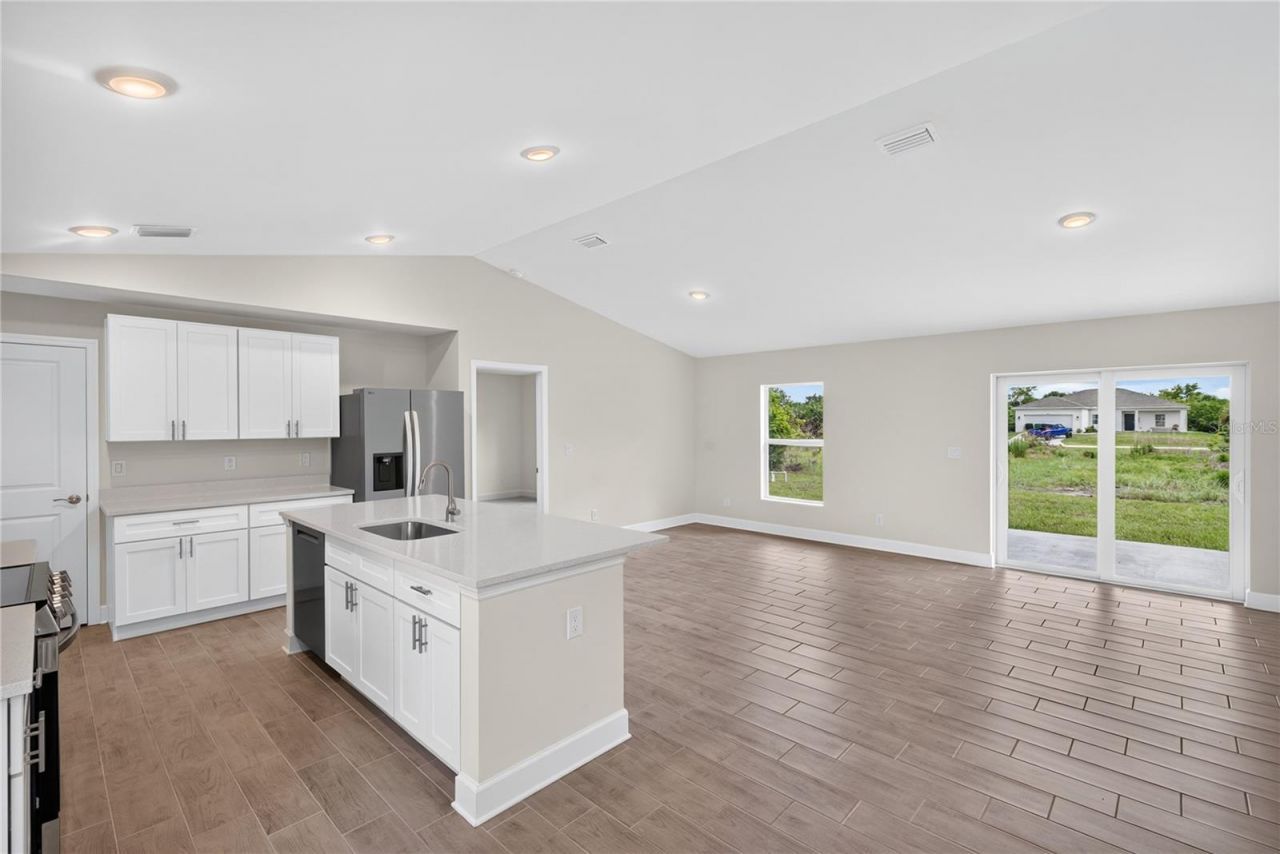 359 Denver Drive, Port Charlotte, FL 33954 Photo