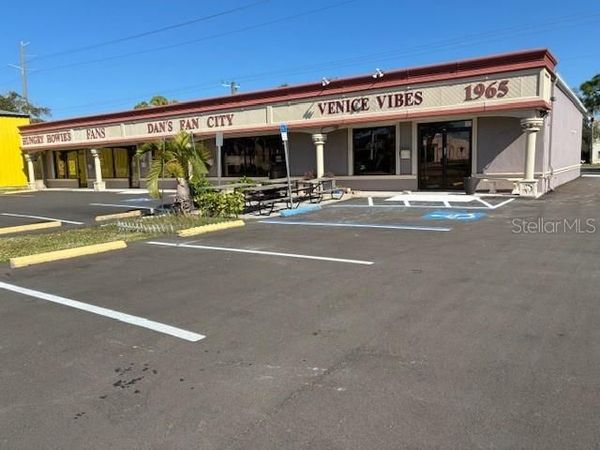1965 S TAMIAMI TRAIL S, VENICE, FL 34293