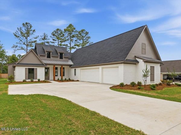 386 Wellstone Place, Madison, MS 39110