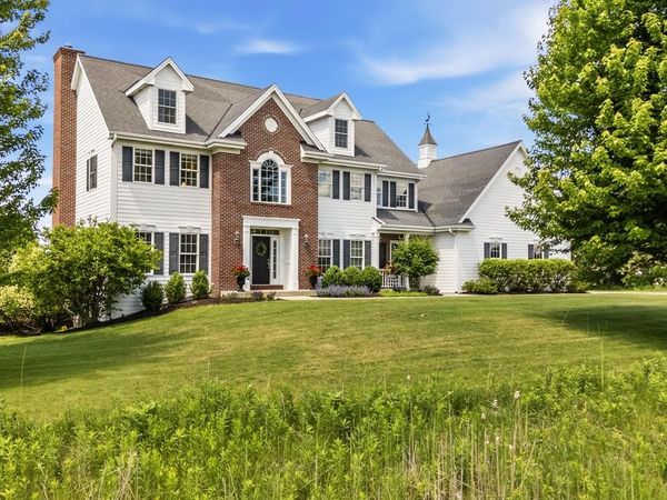 3255 Somers LANE, Port Washington, WI 53074