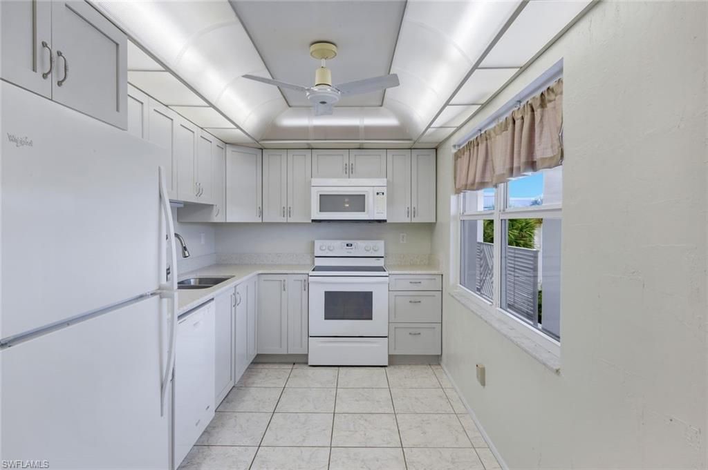 6102 Augusta Dr, Unit 307, Fort Myers, FL 33907 Photo