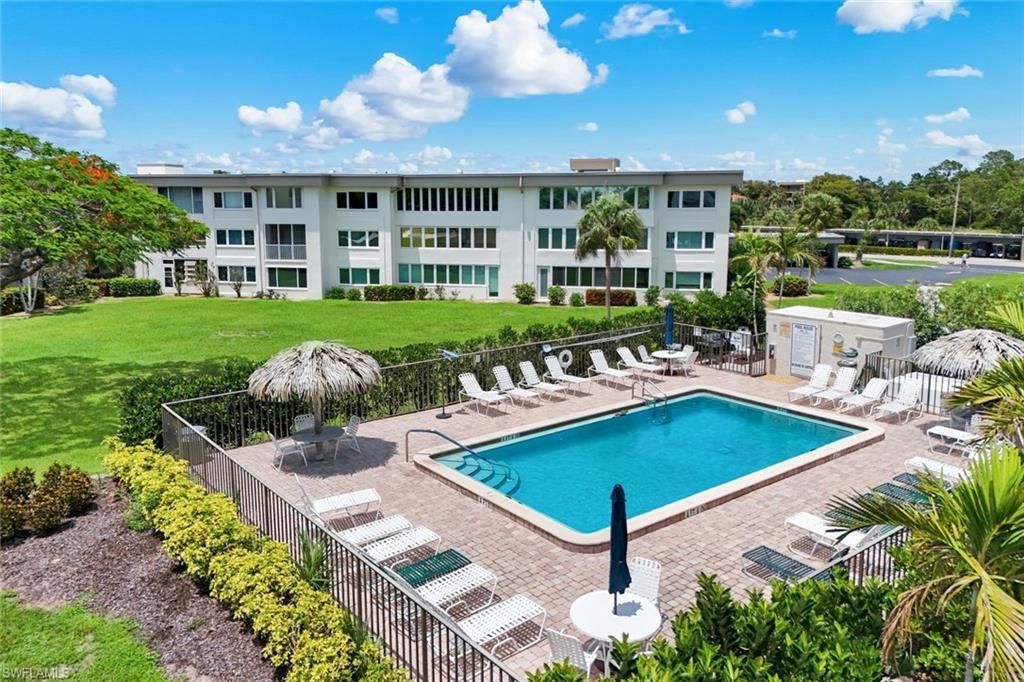 6102 Augusta Dr, Unit 307, Fort Myers, FL 33907 Photo