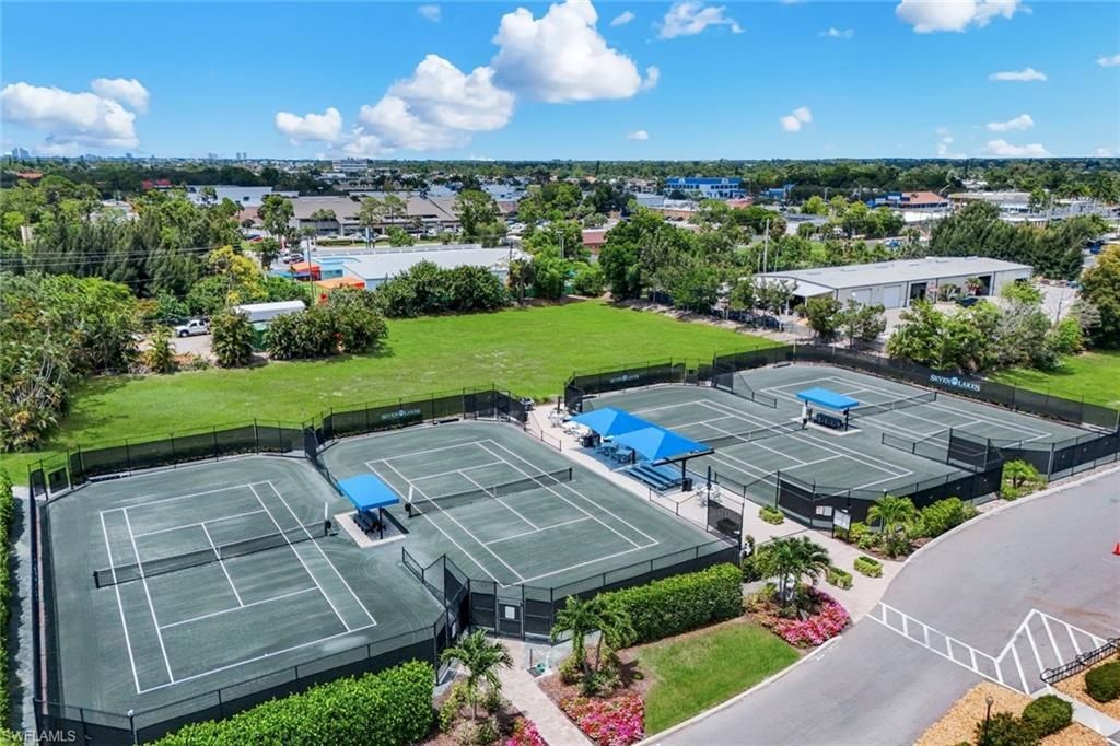 6102 Augusta Dr, Unit 307, Fort Myers, FL 33907 Photo
