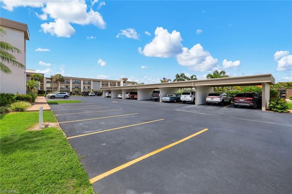 6102 Augusta Dr, Unit 307, Fort Myers, FL 33907 Photo