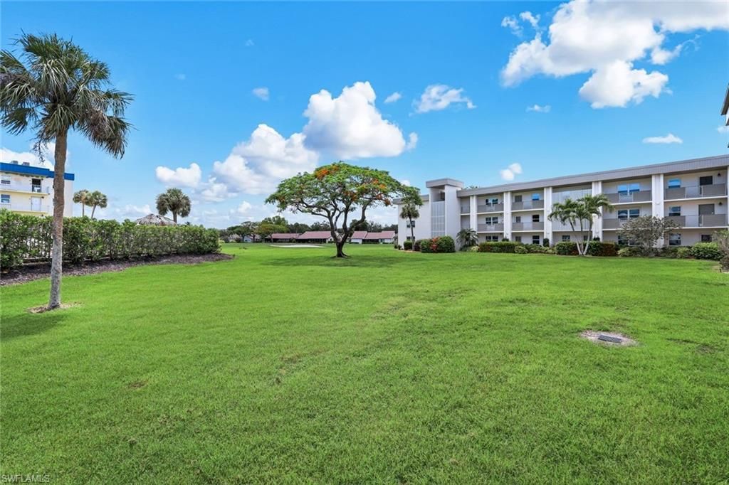 6102 Augusta Dr, Unit 307, Fort Myers, FL 33907 Photo