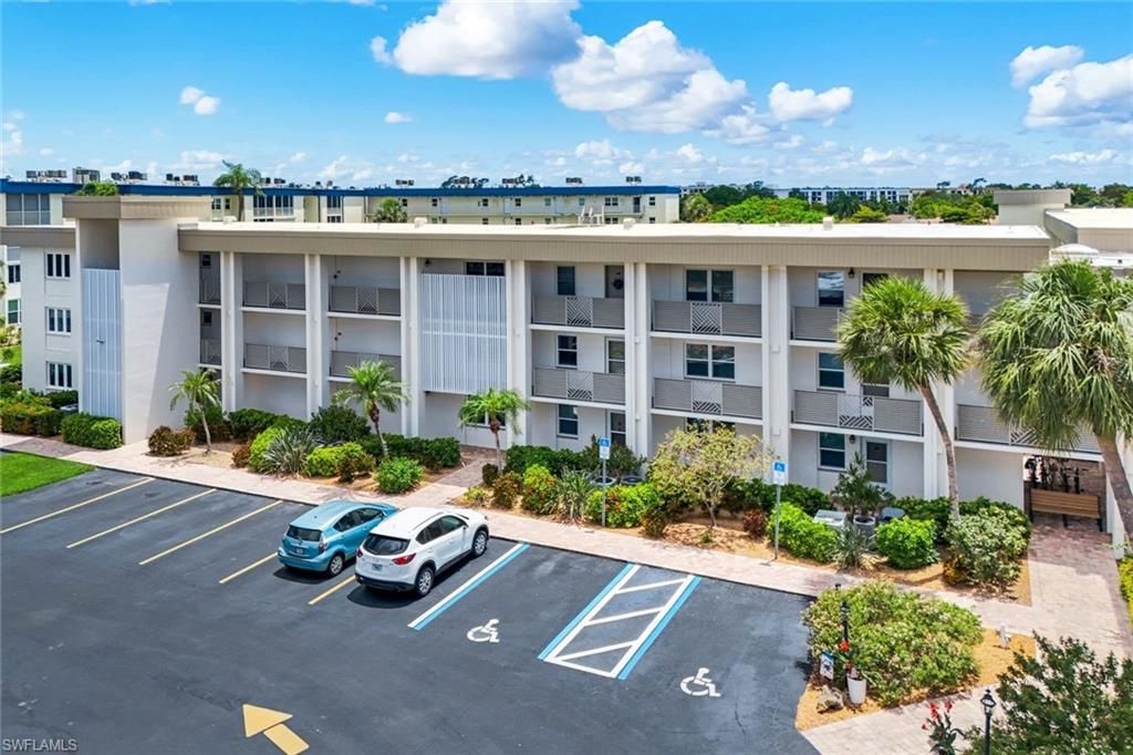 6102 Augusta Dr, Unit 307, Fort Myers, FL 33907 Photo