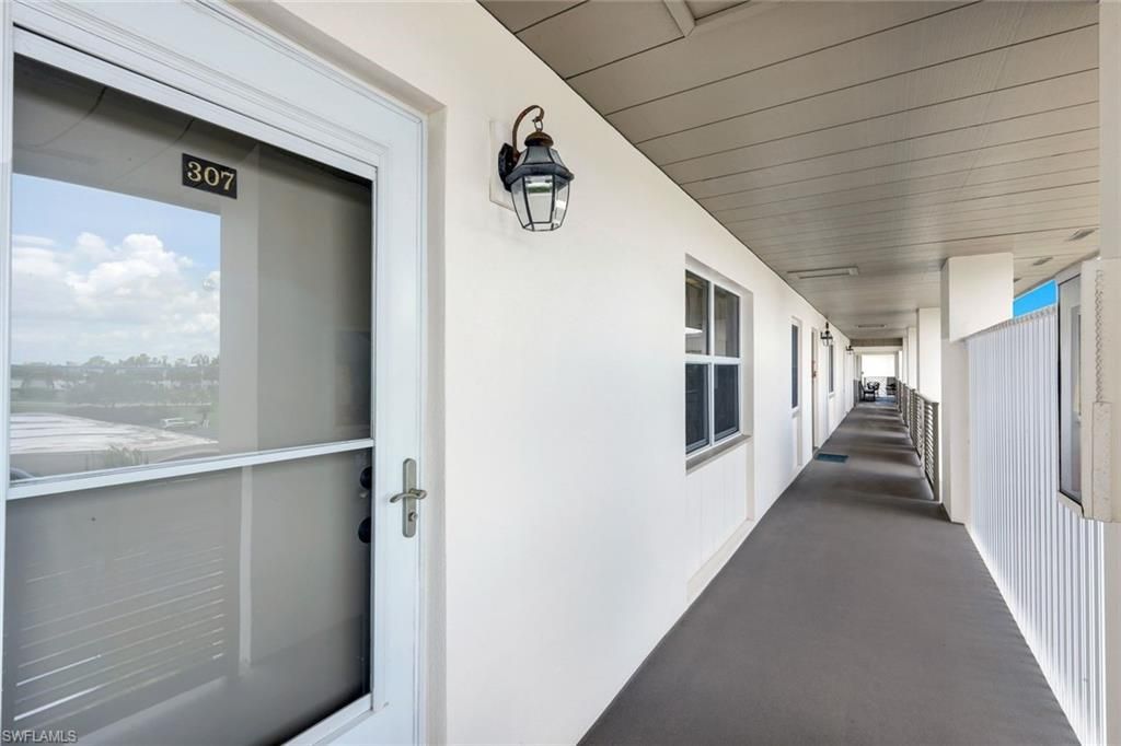 6102 Augusta Dr, Unit 307, Fort Myers, FL 33907 Photo
