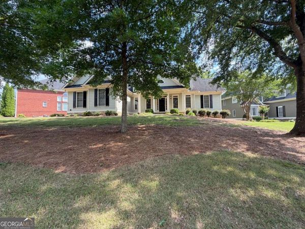 2704 Lost Lakes Drive, Powder Springs, GA 30127