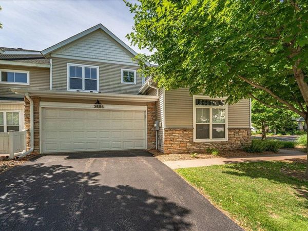 2686 New Century Terrace, Maplewood, MN 55119