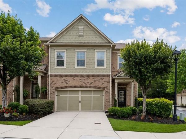 114 Barkley Lane, Sandy Springs, GA 30328