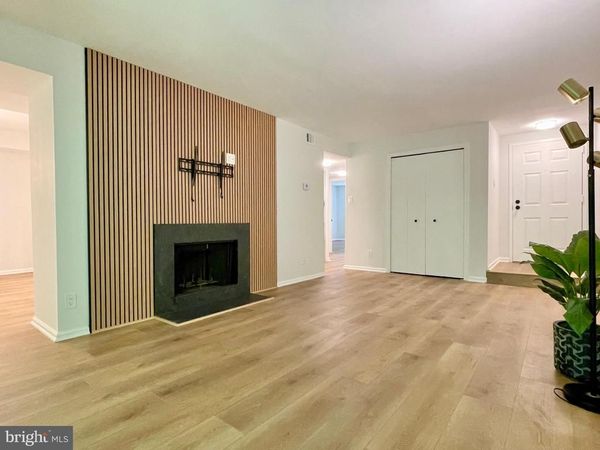3 PICKERING COURT , Unit # 102, GERMANTOWN, MD 20874