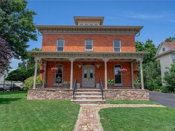 33 State Street , Middleport, NY 14105