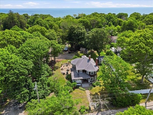 802 State Rd, Plymouth, MA 02360